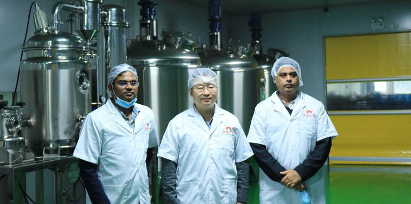  Des clients indiens se sont rendus à BOLAIKE dans le Jiangsu pour inspecter les équipements de lyophilisation d'aliments spécialisés tels que le curry et ont conclu un accord d'achat préliminaire.